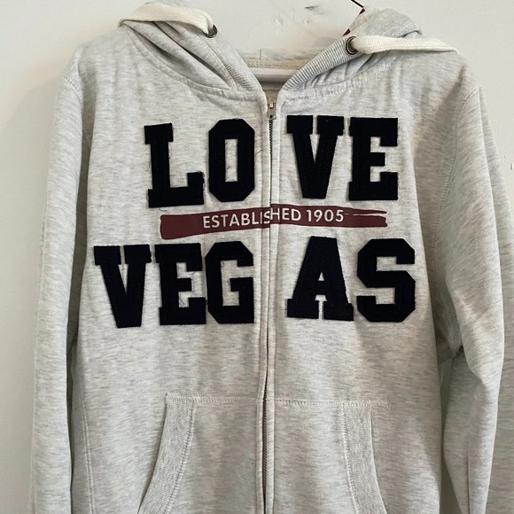 Passion I - Love Vegas Zippered Hoodie NWT - Picture 7 of 8